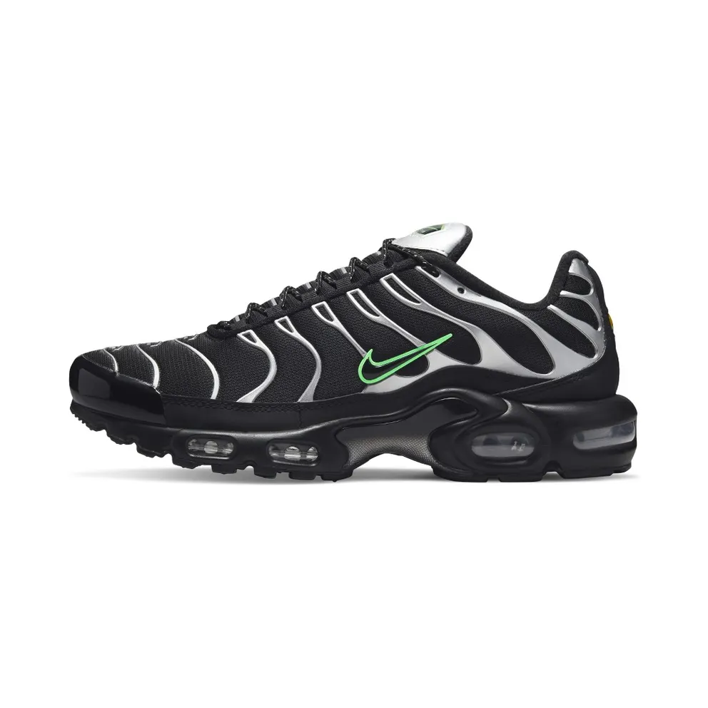 Nike Air Max Plus Black (DR0139-001)