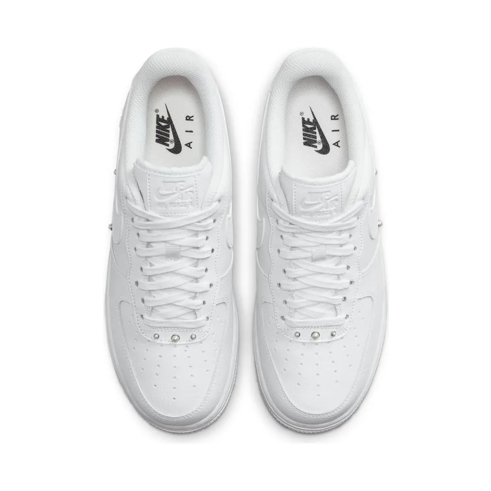 Nike Air Force 1 Low ’07 SE Pearl White (W) (DQ0231-100)