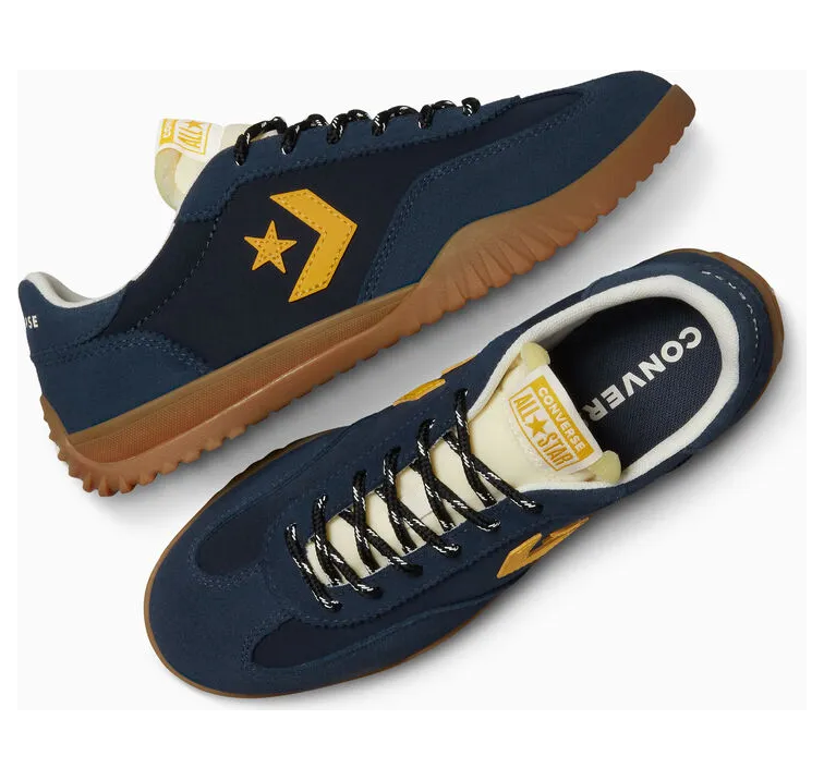 converse-sneaker A16602C