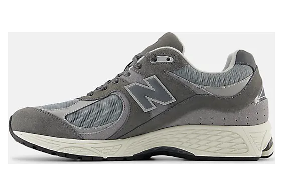 new-balance-2002r U2002RCB