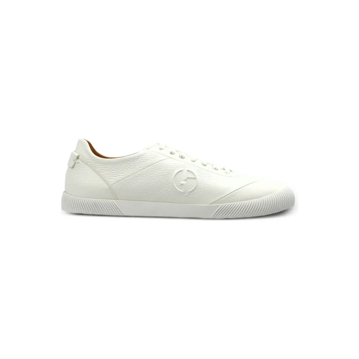 Giorgio Armani embossed-logo leather “White” (GM004698AF1)