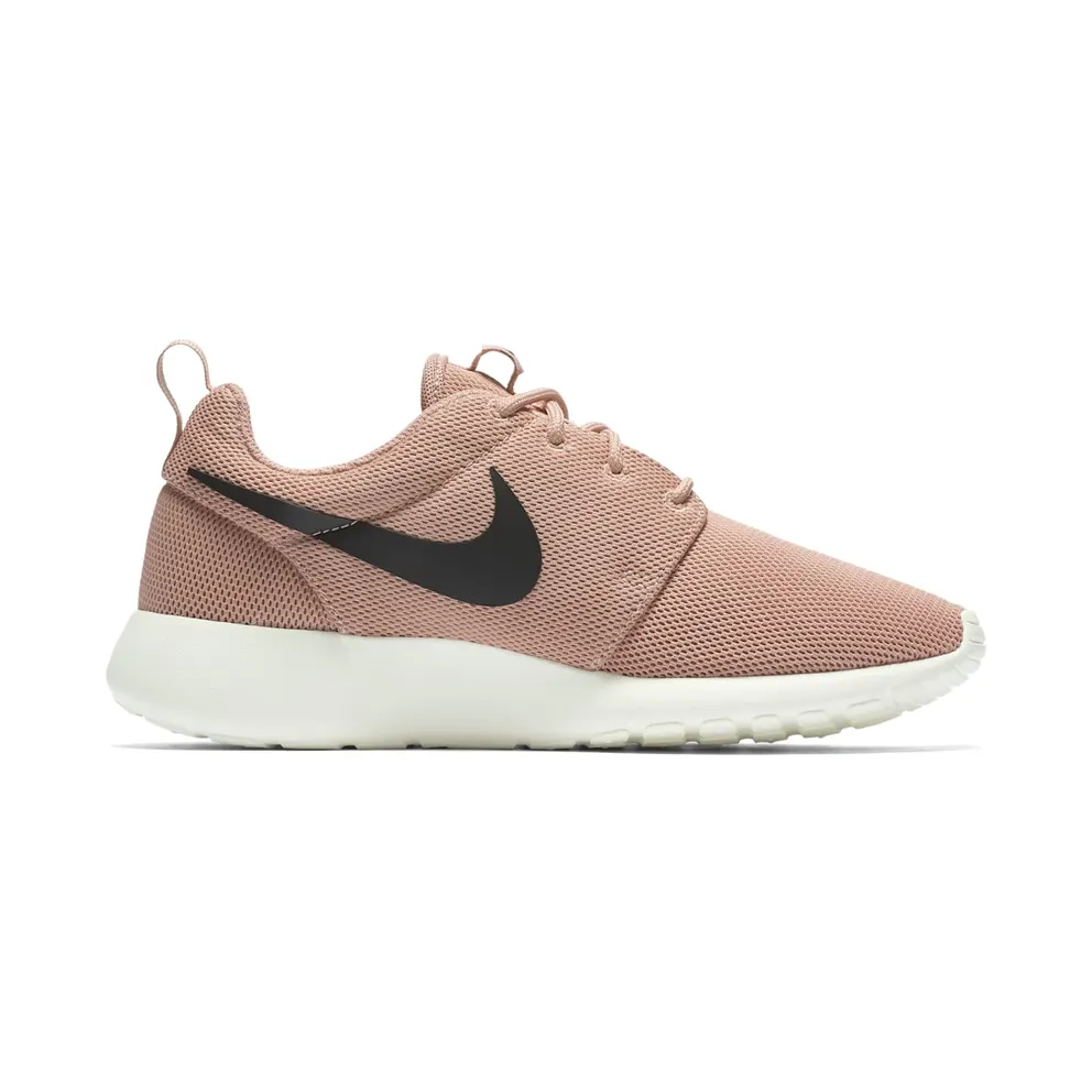 Nike ROSHE ONE “Particle Pink” (844994-601)