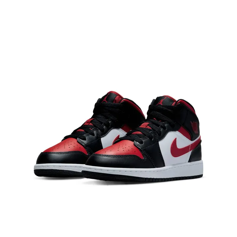 Jordan 1 Mid Older Kids’ Black (554725-079)