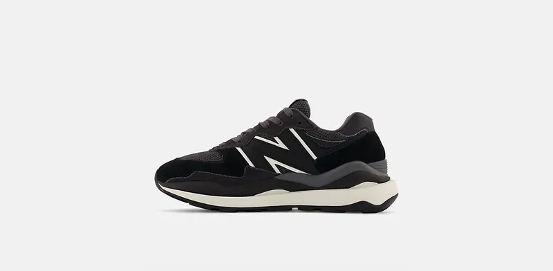 New Balance New Balance Black/White (W5740CHB)