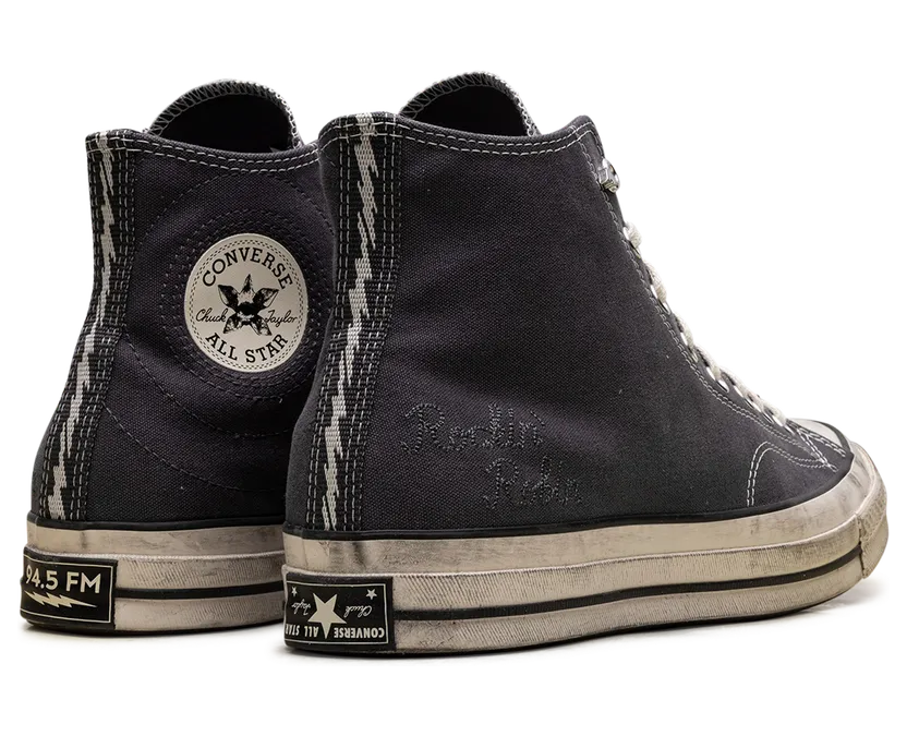 converse-chuck-taylor-all-star A17933C