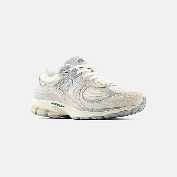new-balance-2002r M2002REK
