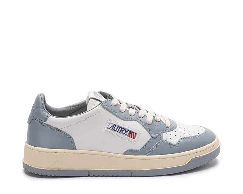 Autry Medalist Low “White Silver Blue” (AULWWB56)