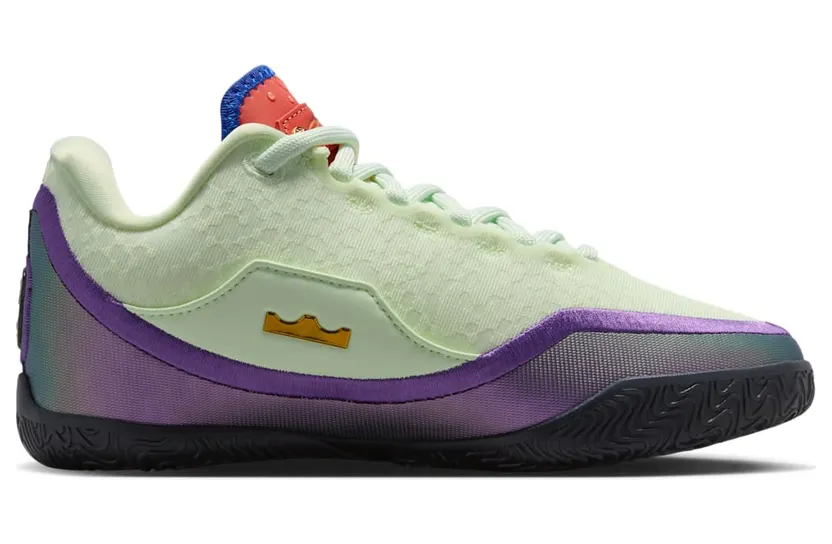 nike-lebron IV4796-700