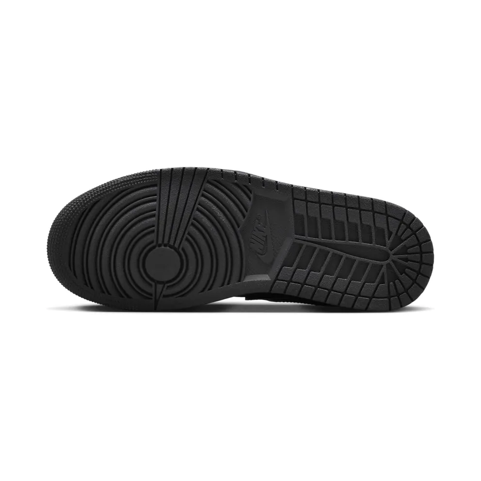 Air Jordan 1 “Black Croc” (HJ7743-010)
