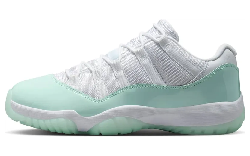 Air Jordan 11 Low “Igloo” (AH7860-103)
