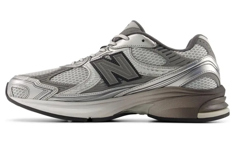 New Balance 2010 “Metallic Silver Grey”: de dagelijkse allrounder (2)