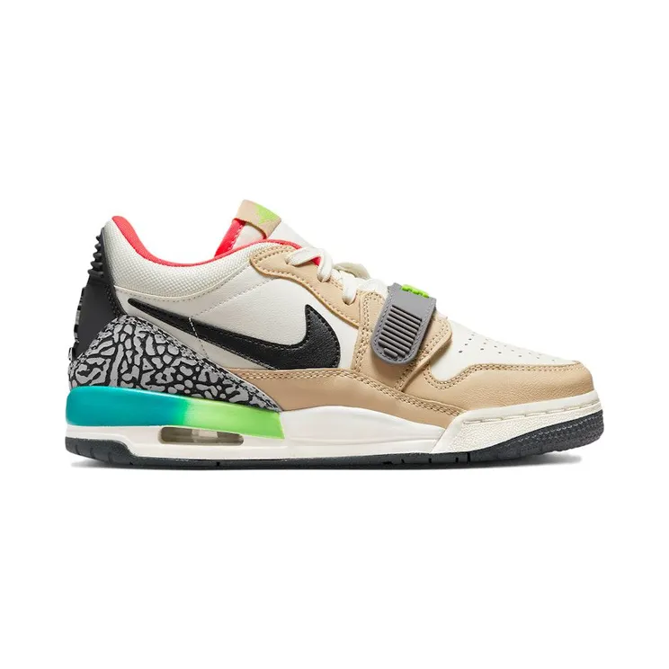 Jordan Legacy 312 Low Gradient (DZ2763-101)