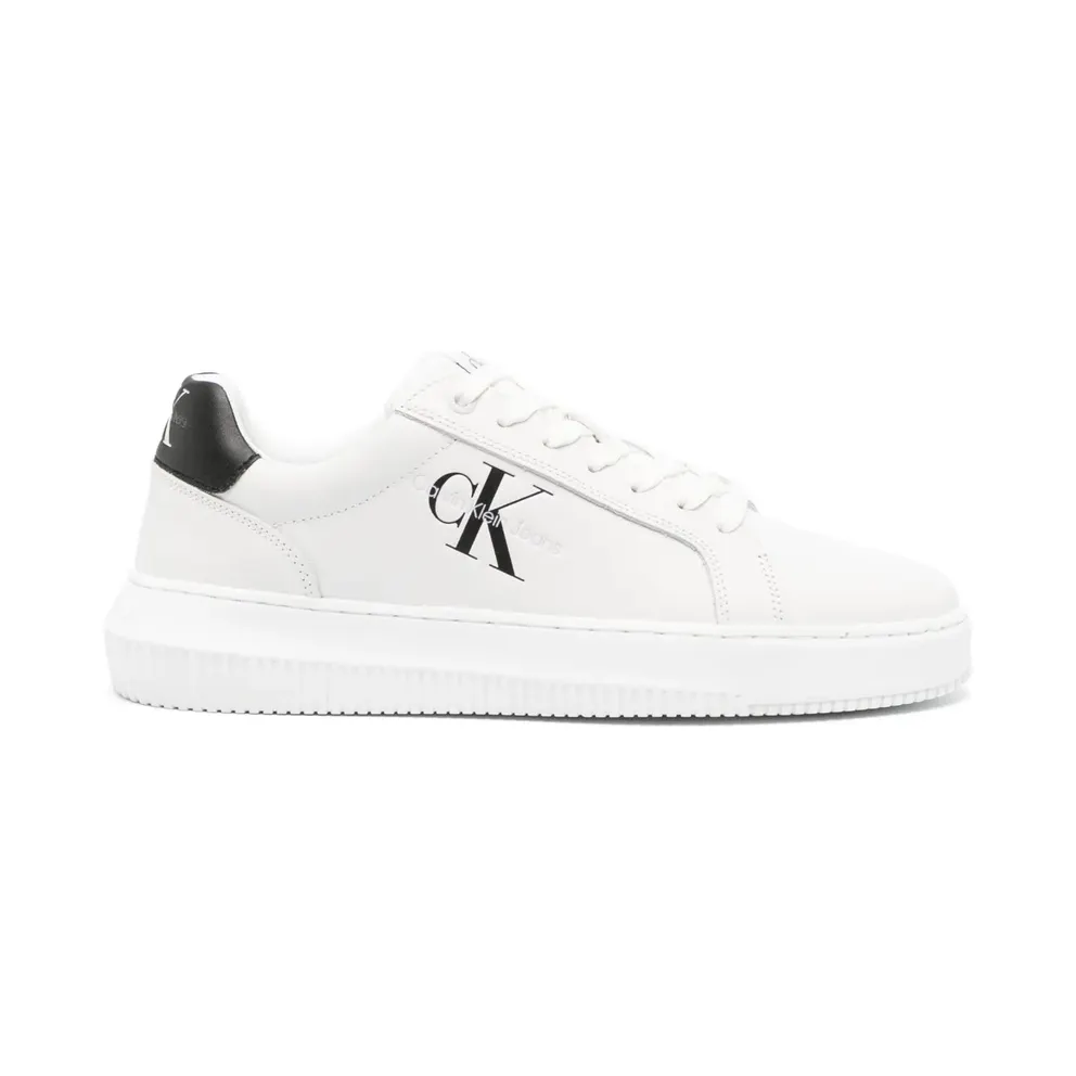Calvin Klein Jeans mit Logo-Print – White (YM0YM00681)