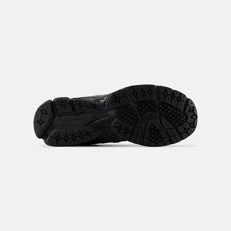 new-balance-2002r M2002RBL