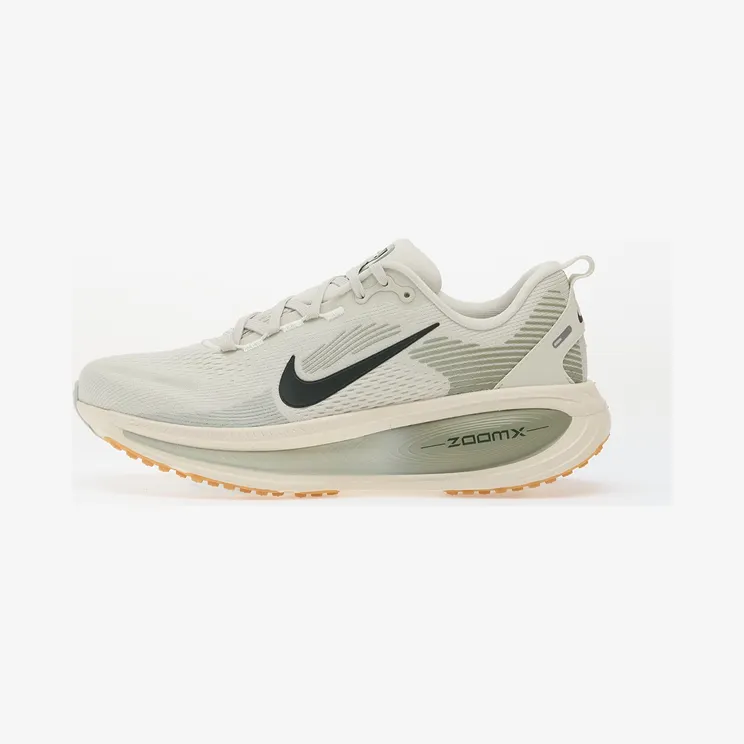 Nike Vomero 18 Spruce Aura Jade Horizon Black Spruce