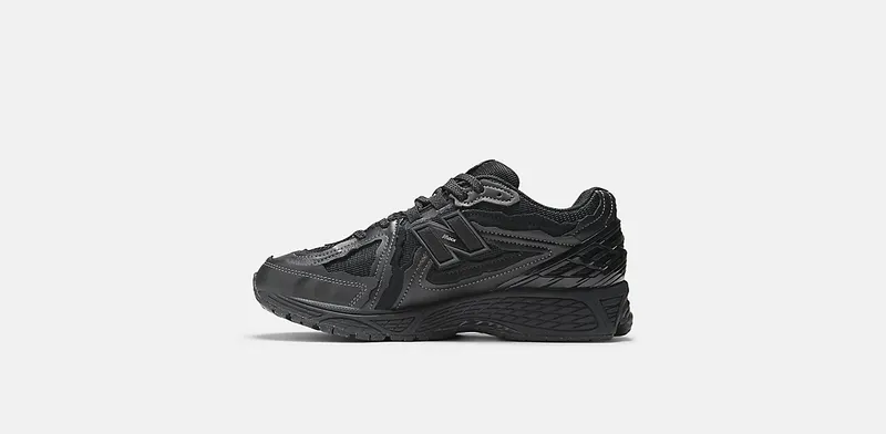 New Balance 1906R “Protection Pack” (M1906DF)