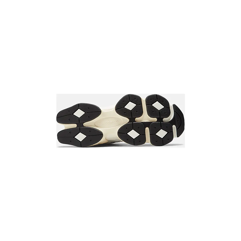 New Balance 9060 “White / Black” (U9060AAB)