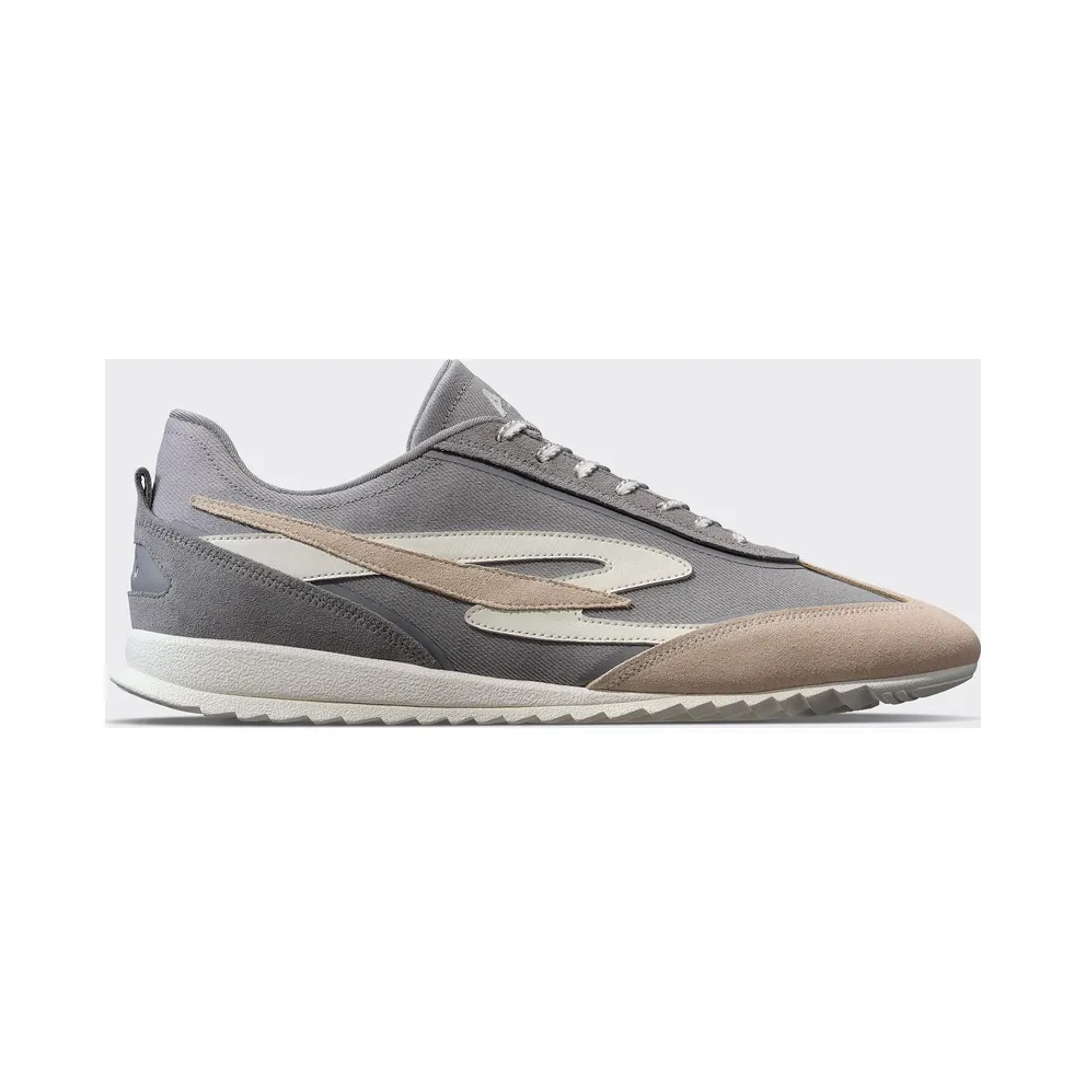 APL Riviera “Shark/Beach/Ivory” ()