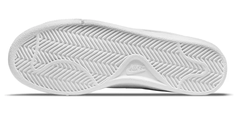 nike-court-royale 749867-105