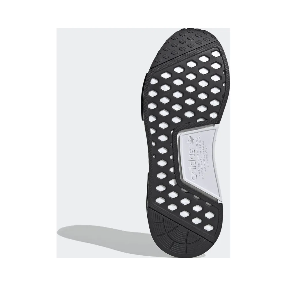 adidas NMD_R1 Core Black Cloud White Core Black/Core Black/Cloud White (FX1033)