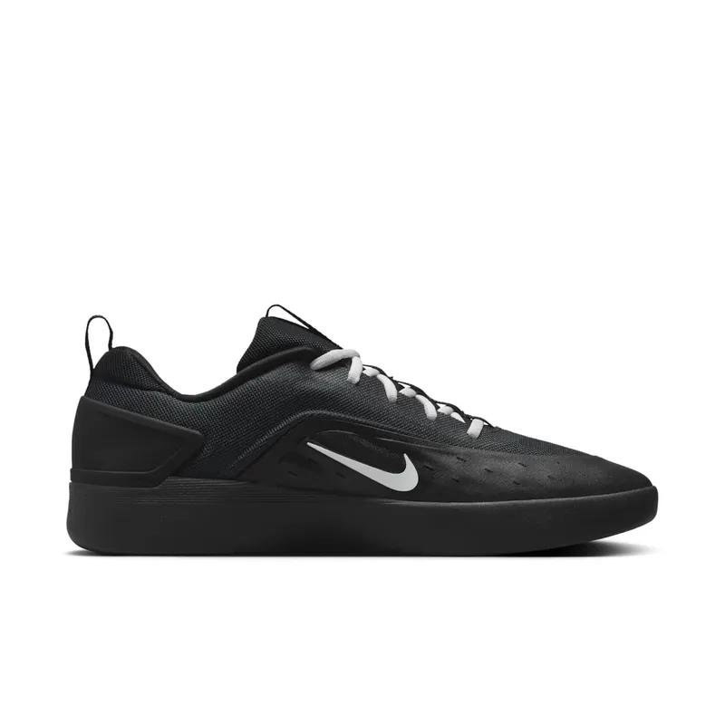 Nike SB Zoom Nyjah 4 Black White (FQ1273-002)