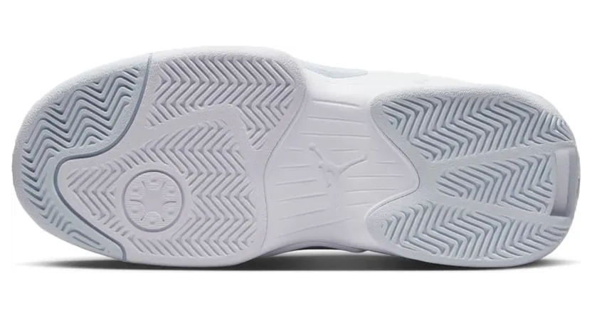 air-jordan-max-aura FQ8297-400