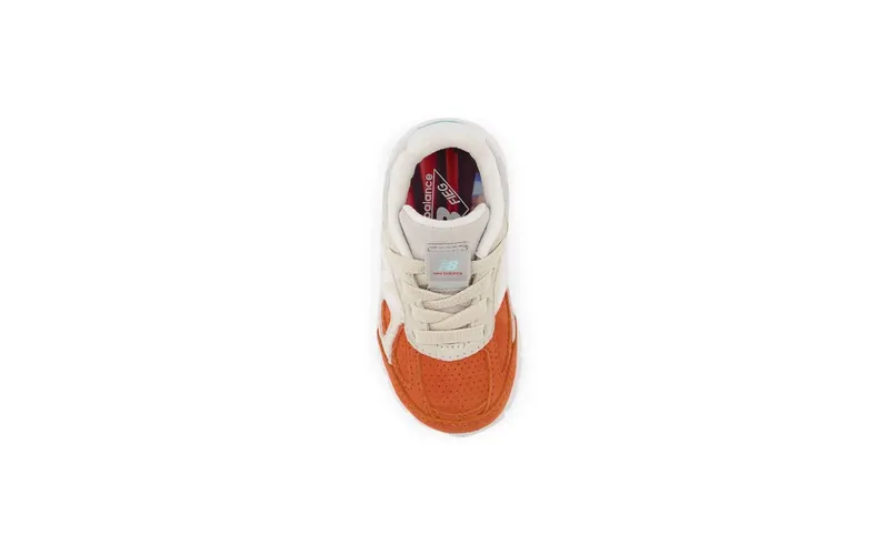 New Balance 990v4 Kith Cyclades (IV990KC2)