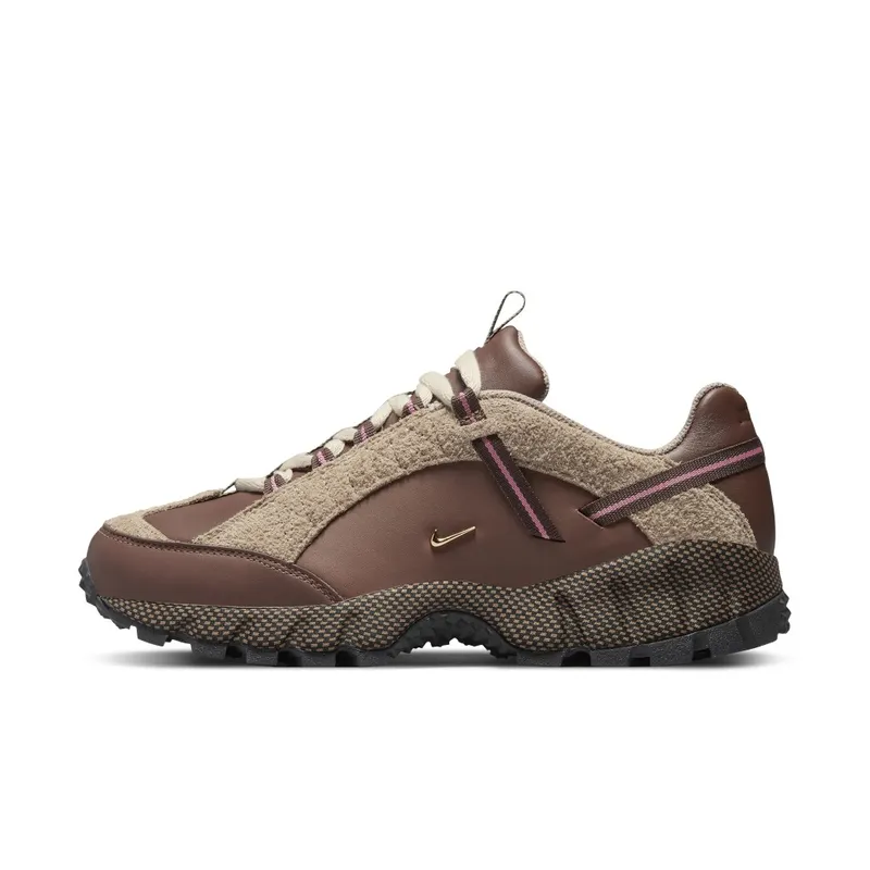 Nike Air Humara LX Jacquemus Brown – “Brown / Light Brown-pink” (DR0420-200)