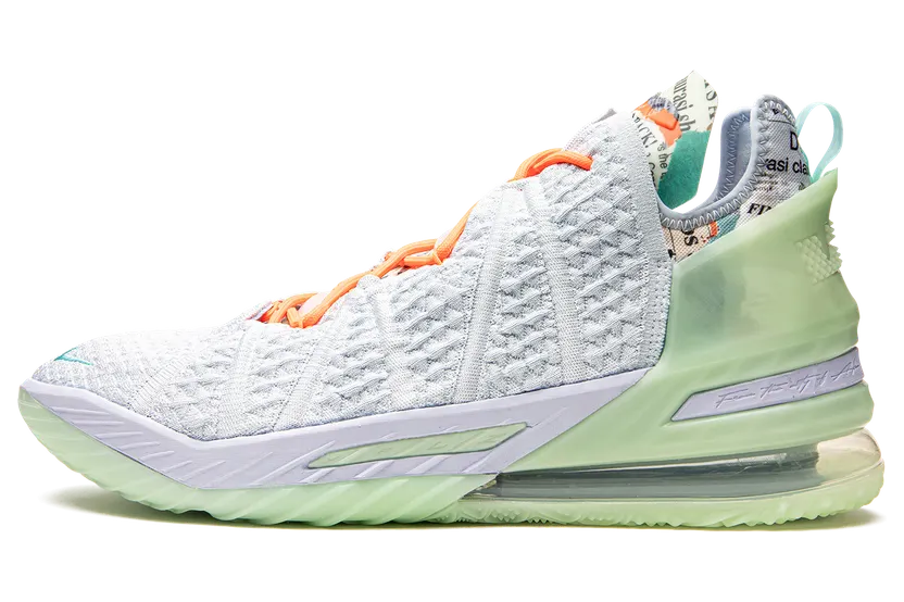 LeBron 18 Blauw (CQ9283-401)