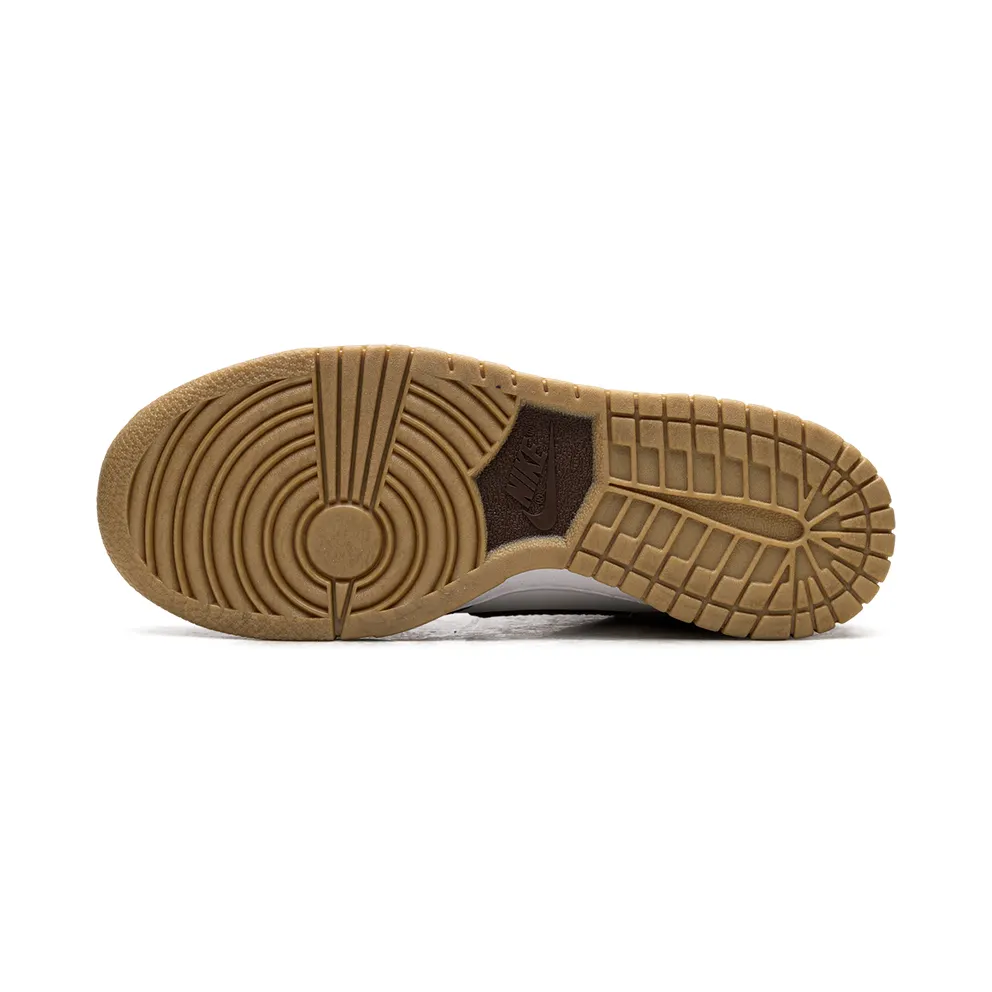 Nike Dunk Low “Cacao Wow Metallic Gold” (HM3725-171)