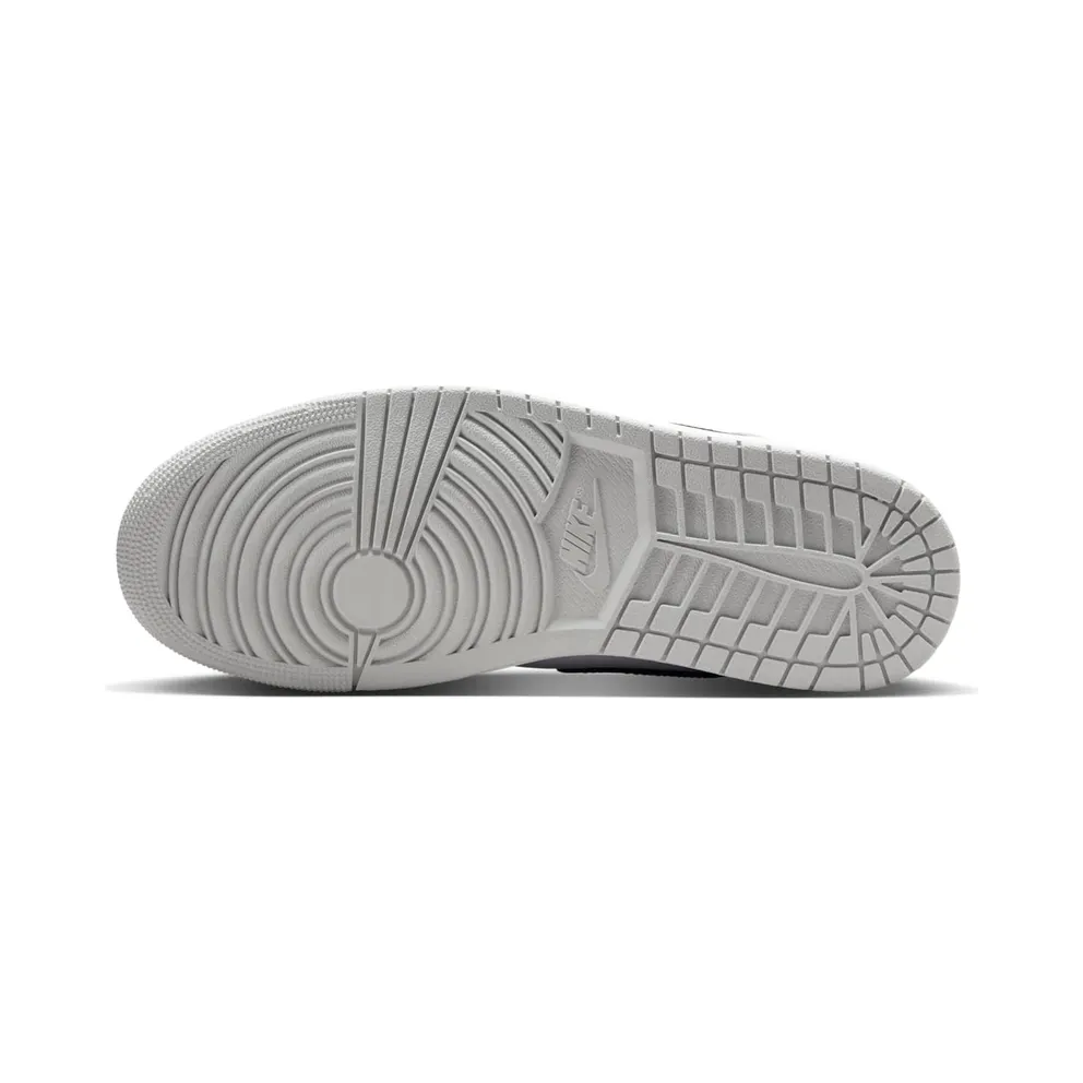 Air Jordan 1 Mid “Barons” (DQ8426-101)