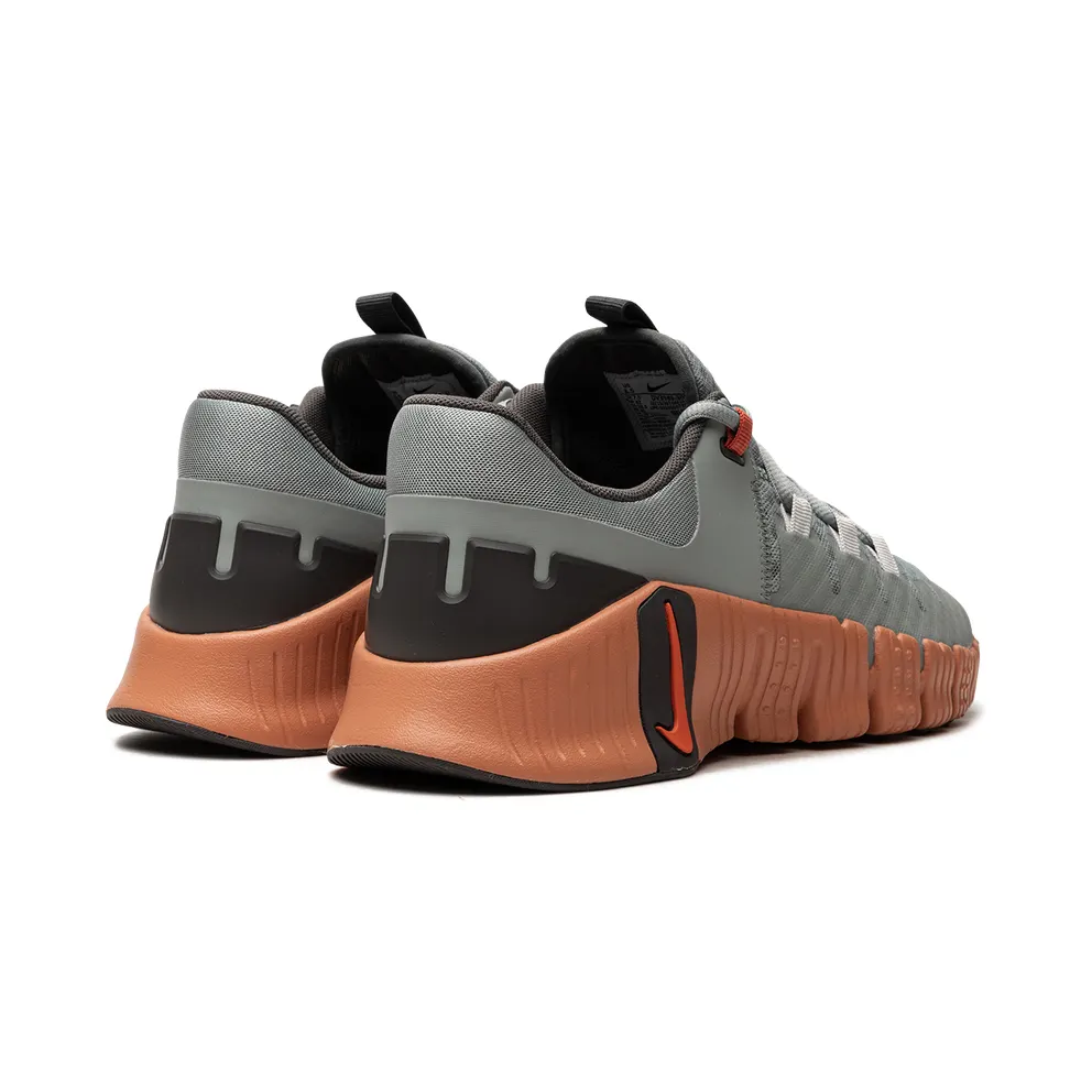 Nike Free Metcon 5 “Mica Green” (DV3949-301)