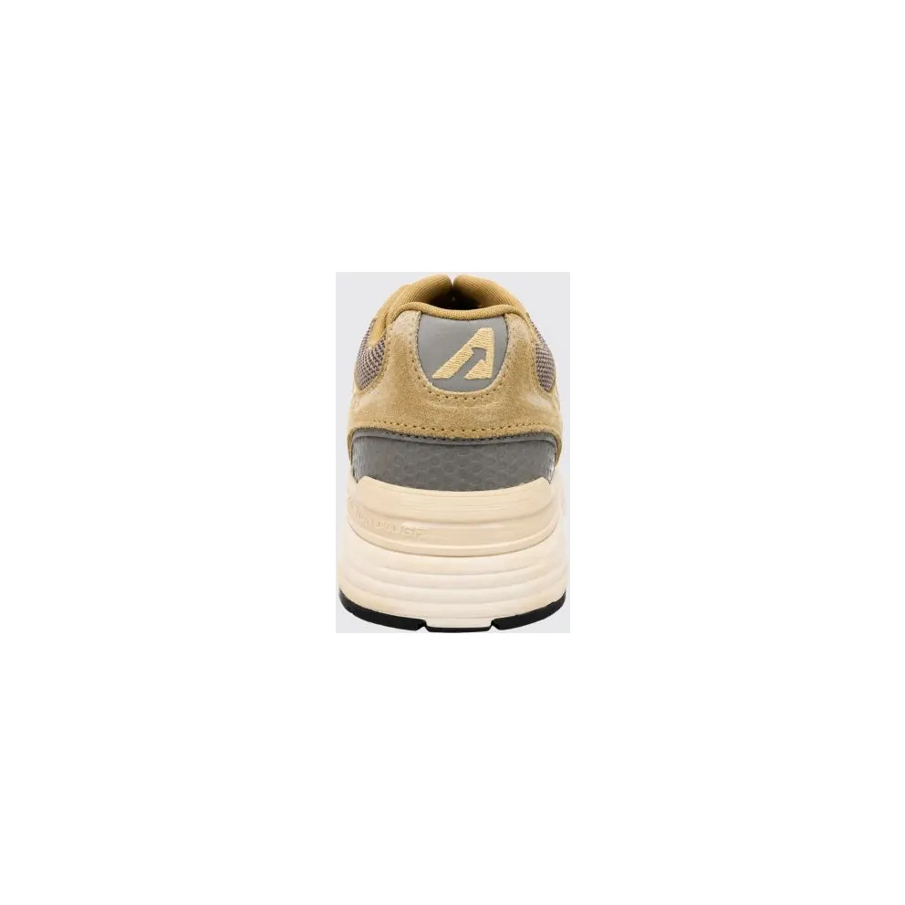 Autry Hyperway Super Vintage Sneakers in Suede and Mesh with a Worn-Out Effect Yellow (HVLWJB03)
