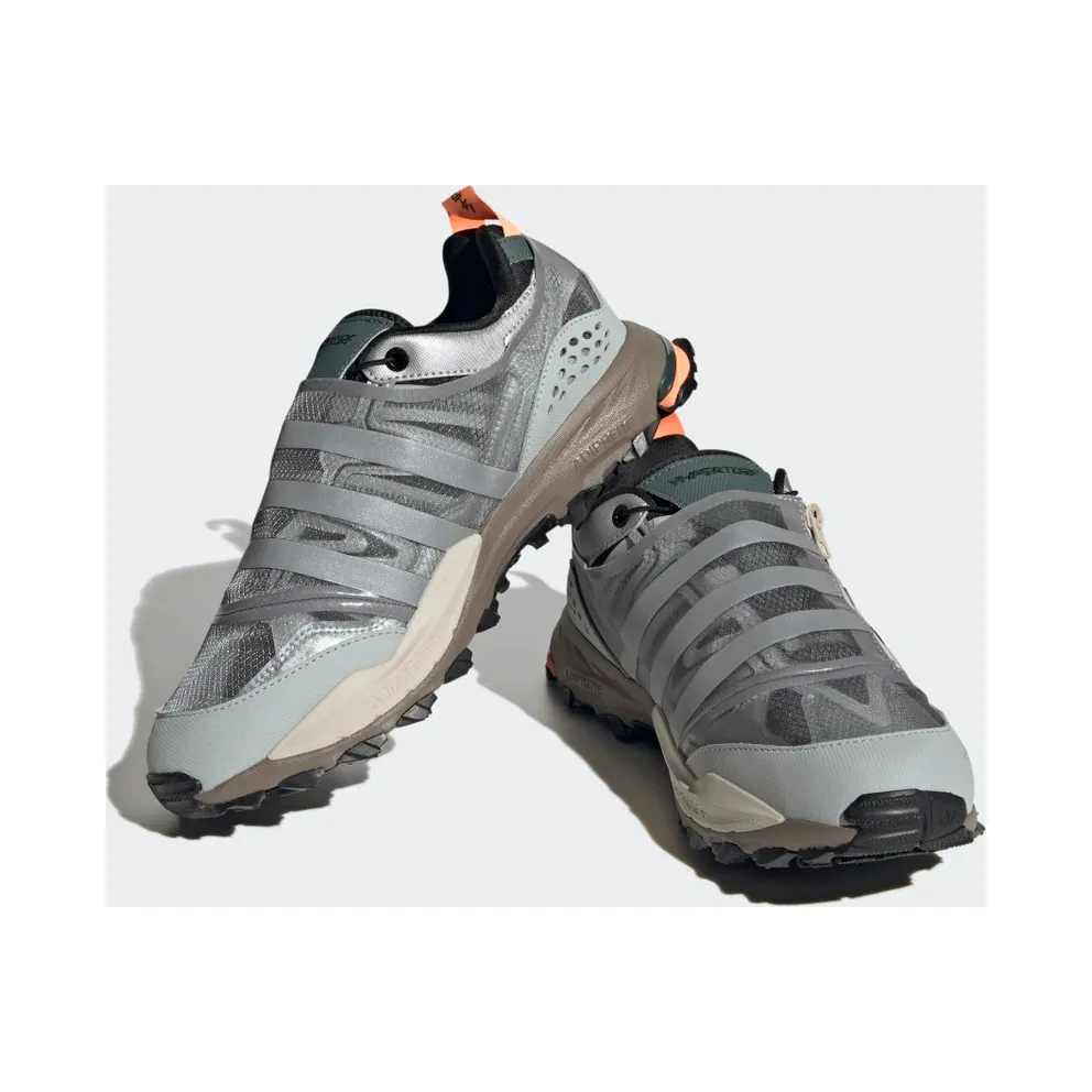 adidas Hyperturf Adventure Shield Matte Silver / Stone / Beam Orange (HQ6498)
