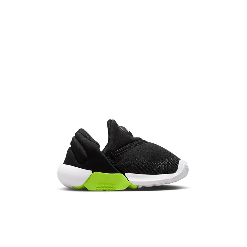 Nike Swoosh Go “Black / Volt / Anthracite / White” (IB3362-001)