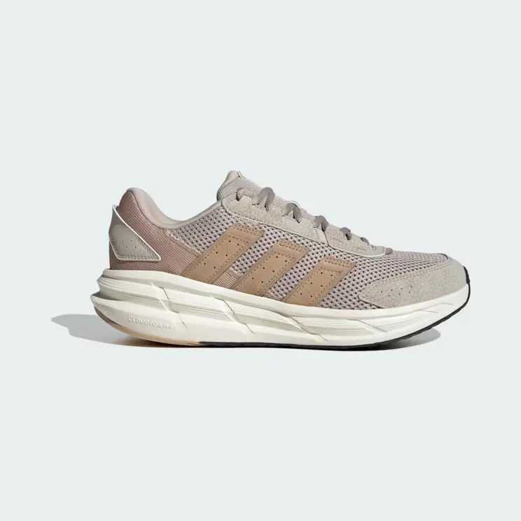 adidas Astrastar “Wonder Beige / Warm Sandstone / Carbon” (JQ6081)