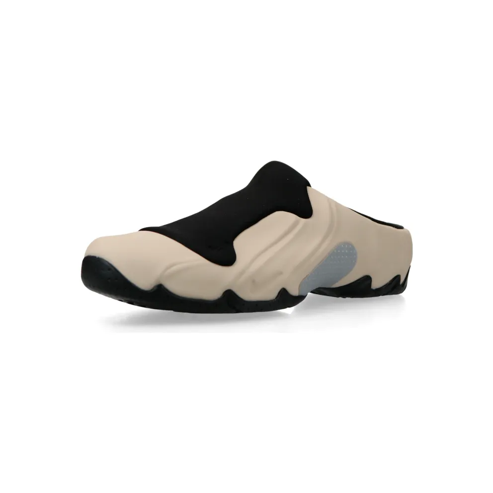 Nike Clogposite (sanddrift / black / metallic silver) – HF6881-100