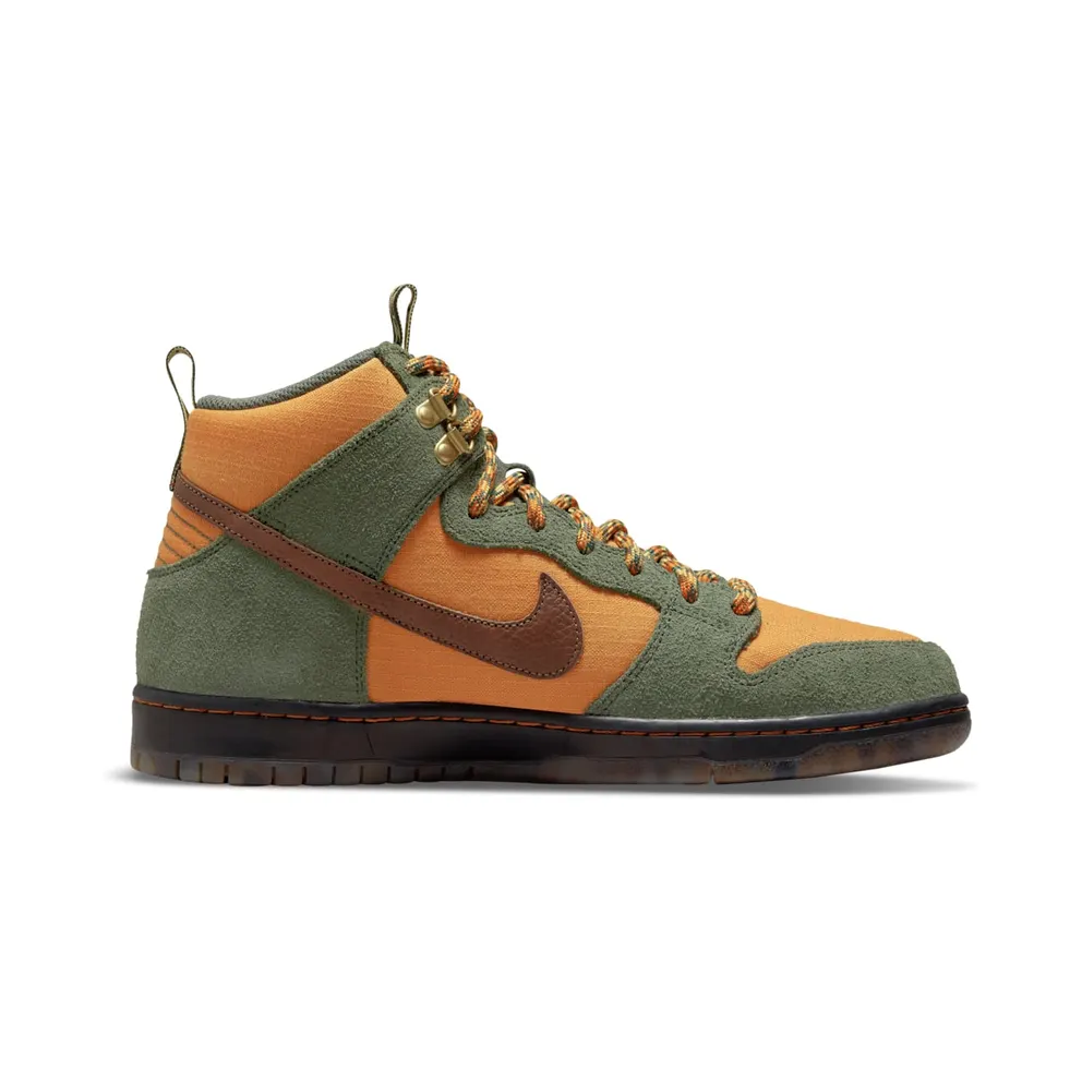 Nike x Pass-Port SB Dunk High Workboot – “Carbon Green / Cider-wheat Gold” (DO6119-300)