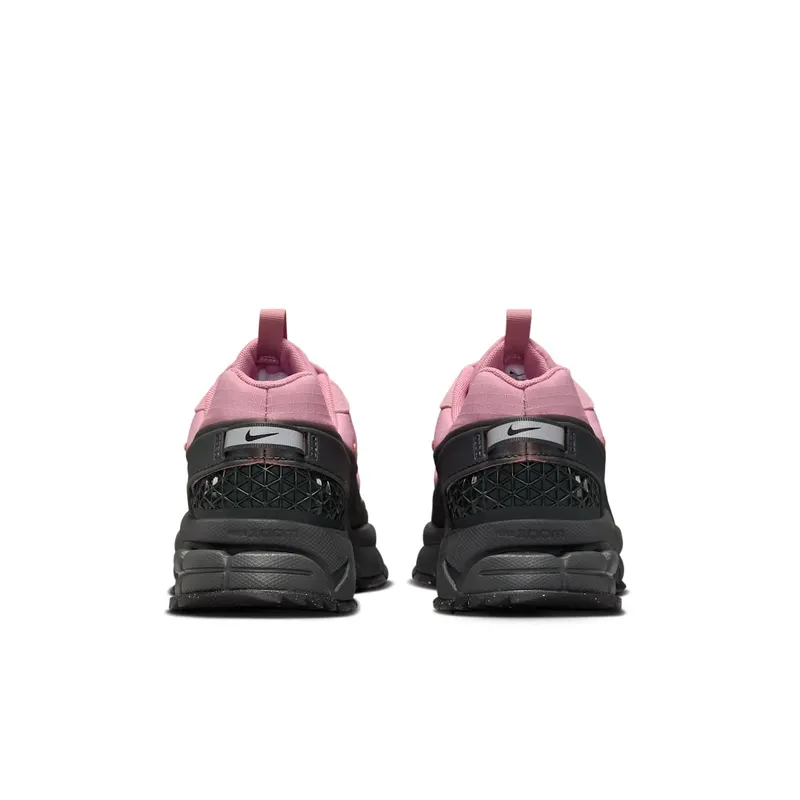 Nike Zoom Vomero Roam “Elemental Pink Anthracite” (HQ2181-003)