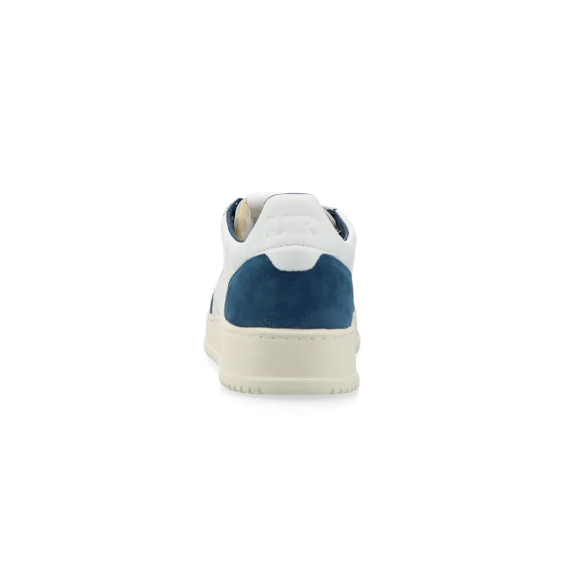 Autry Medalist Low (White / Blue) – AULMGS41
