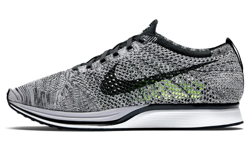 Nike Flyknit Racer Oreo