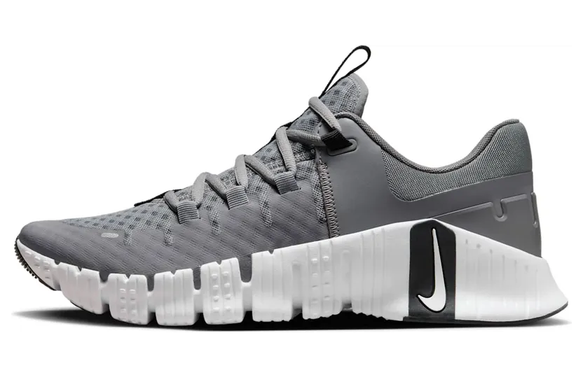 nike-free FN6616-001