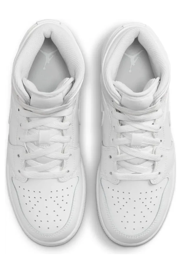 air-jordan-1 554725-136