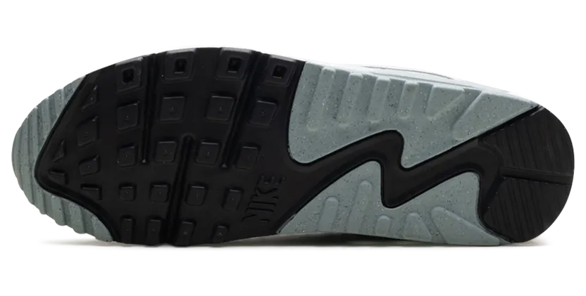 nike-air-max FN6948-100