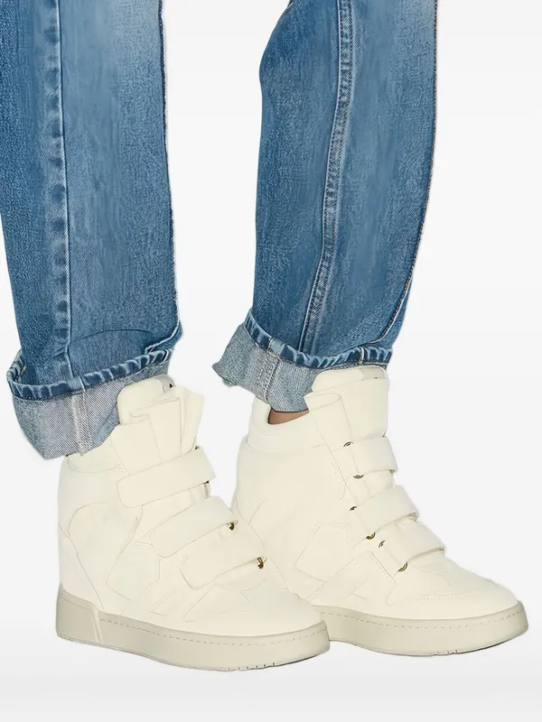 Isabel Marant Im3 Sneakers BK0010FA Ecru