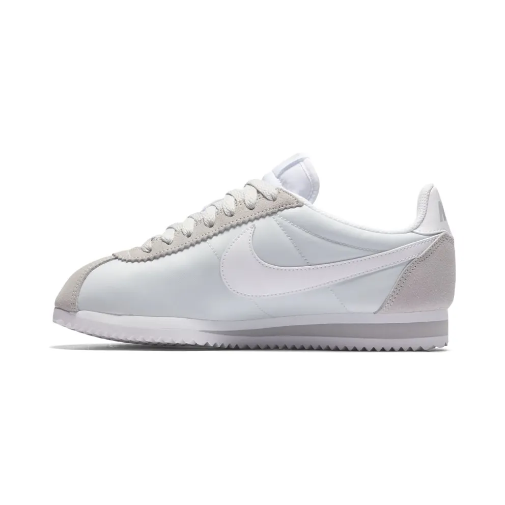 Nike Classic Cortez Nylon Pure Platinum (W) Pure Platinum/White (749864-010)