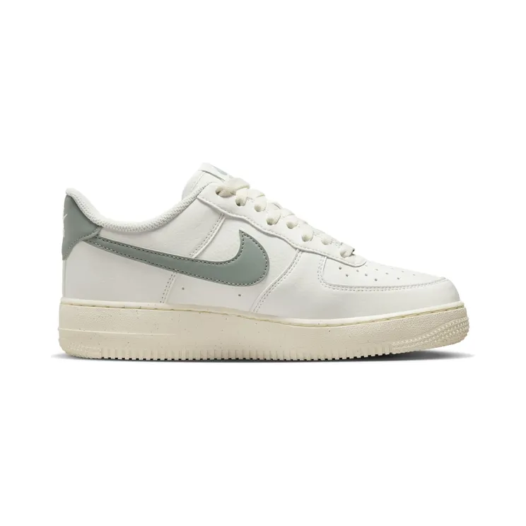 nike-air-force DN1430-107