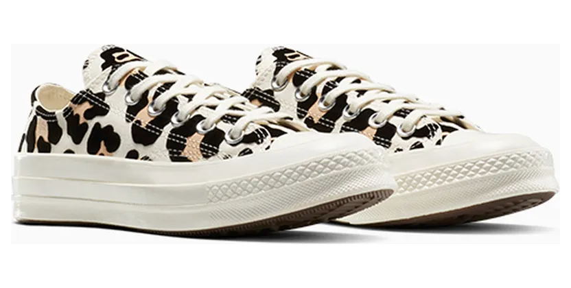converse-chuck-taylor-all-star A14946C
