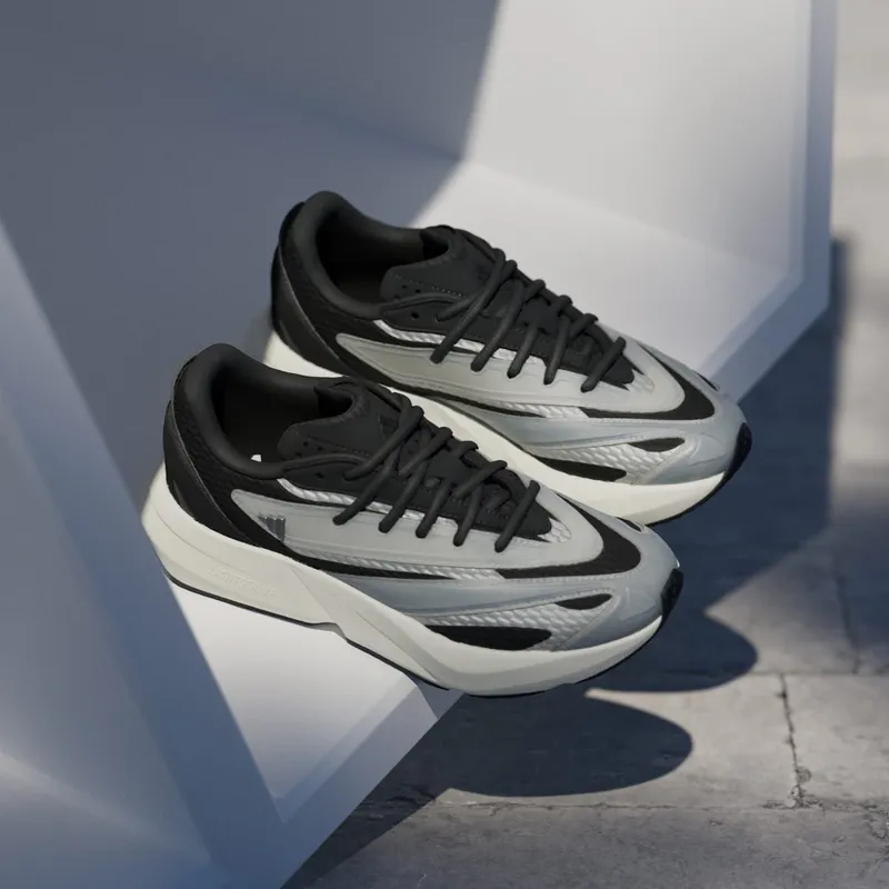 Adidas Lightblaze Core Black / Grey One / Carbon (JS4255)