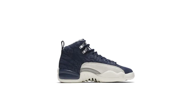 Jordan 12 Retro International Flight (GS) College Navy/University Red-Sail (BV8017-445)